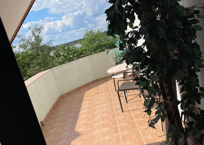 Hotel Przystań - I *